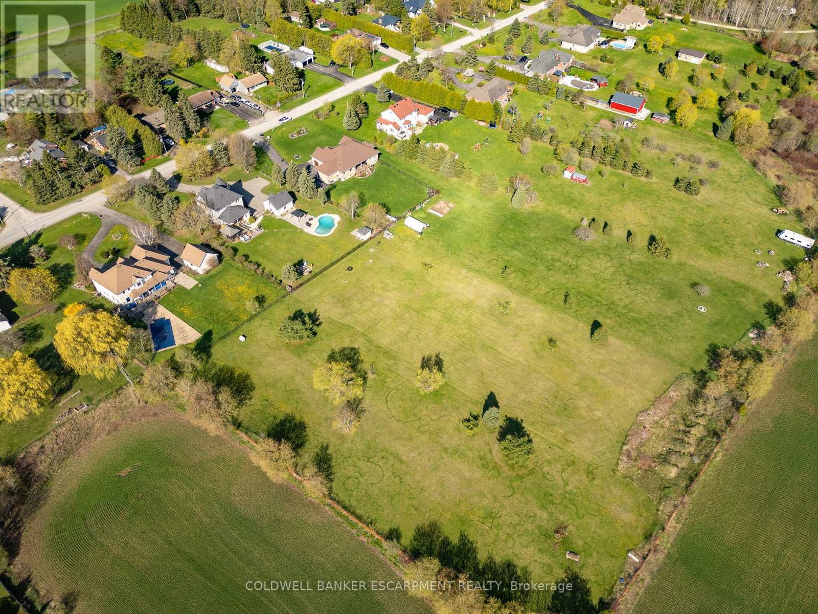 13467 Fourth Line N, Halton Hills (Rural Halton Hills), Ontario  L7J 2L8 - Photo 3 - W12209191