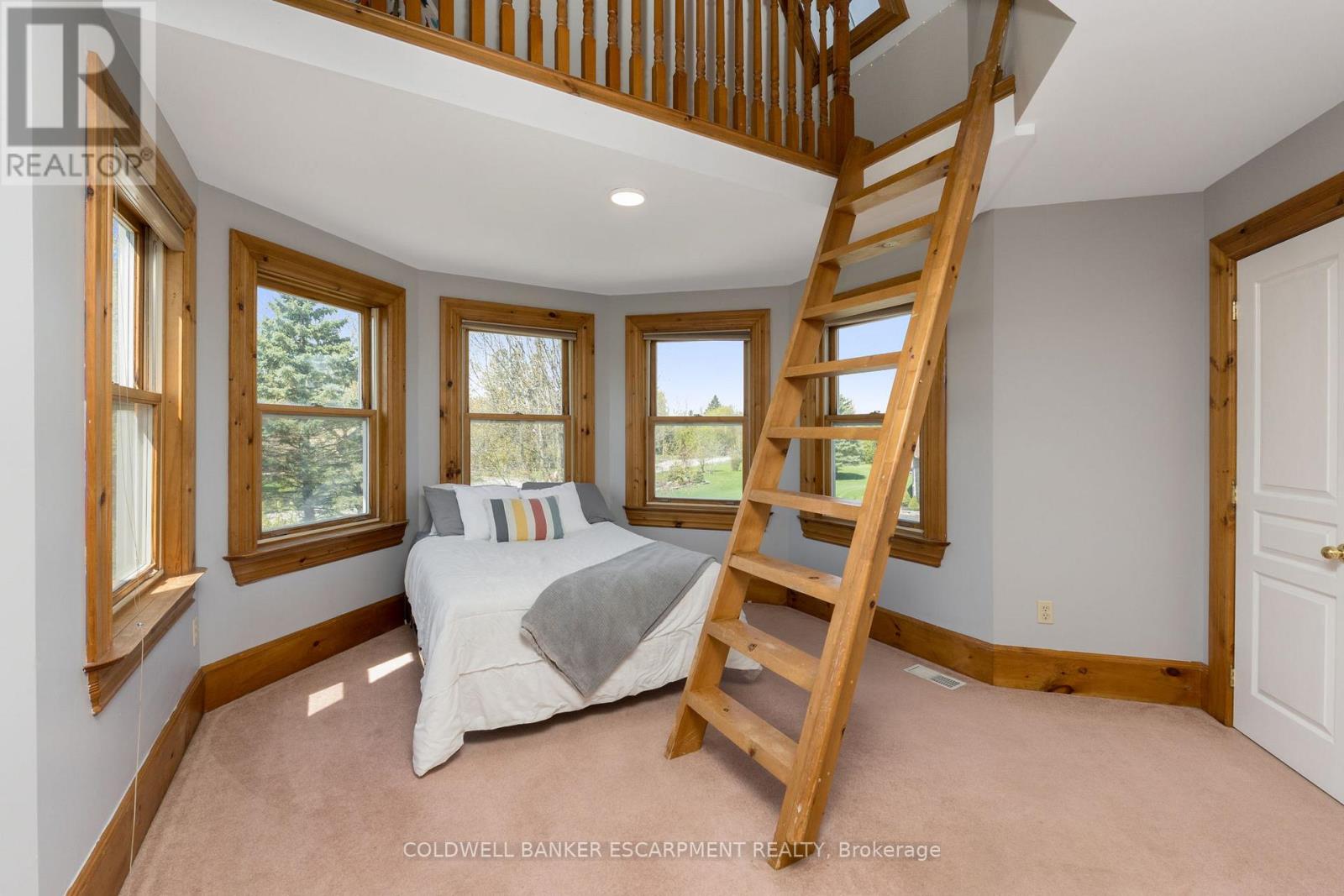 13467 Fourth Line N, Halton Hills (Rural Halton Hills), Ontario  L7J 2L8 - Photo 33 - W12209191