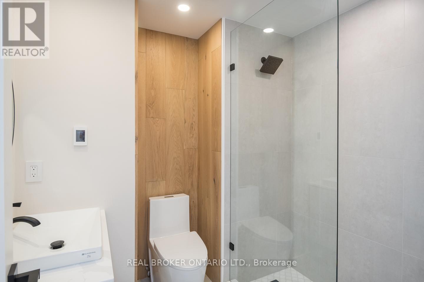 307 Martin Street, Milton (Om Old Milton), Ontario  L9T 2R7 - Photo 43 - W12209202