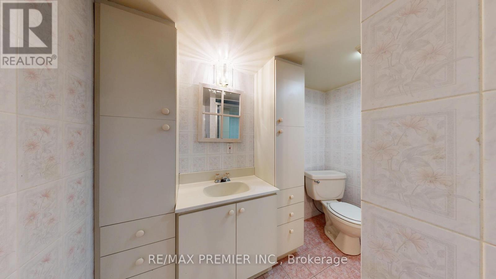 114 Branstone Road, Toronto, Ontario  M6E 4E5 - Photo 42 - W12209205