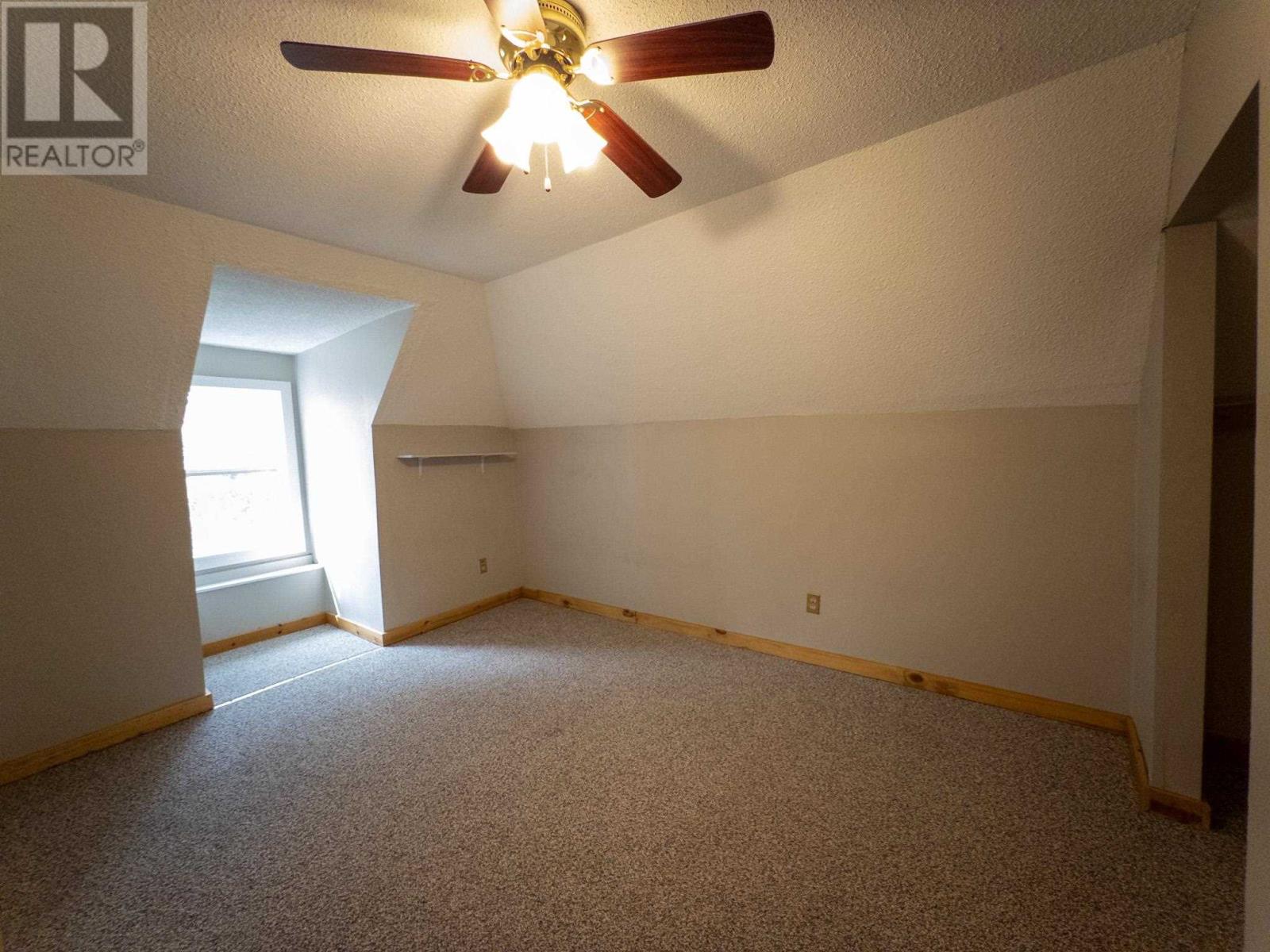 2 Mcquillan Street, Kenora, Ontario  P9N 3S5 - Photo 23 - TB250852
