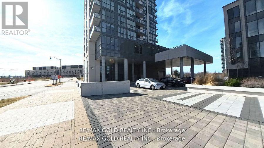 704 - 15 Lynch Street, Brampton, Ontario  L6W 2Z8 - Photo 3 - W12209216