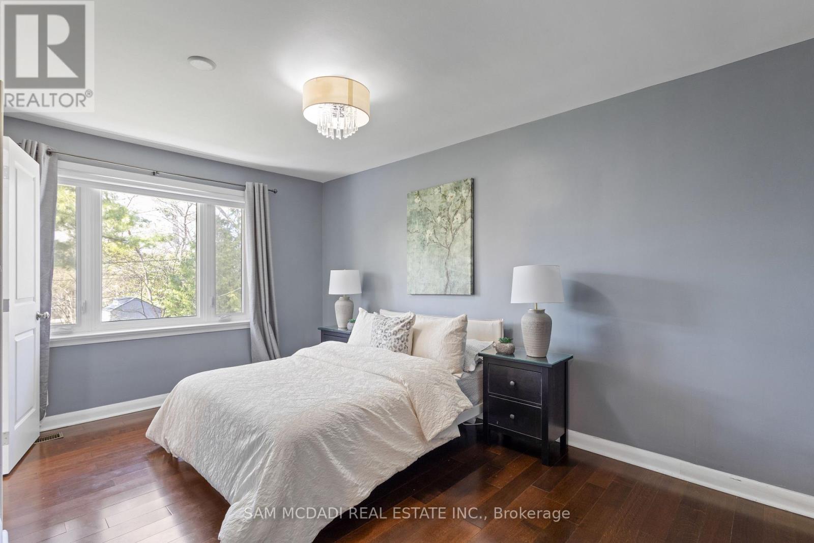 1639 Truscott Drive, Mississauga (Lorne Park), Ontario  L5J 1Z5 - Photo 16 - W12209219