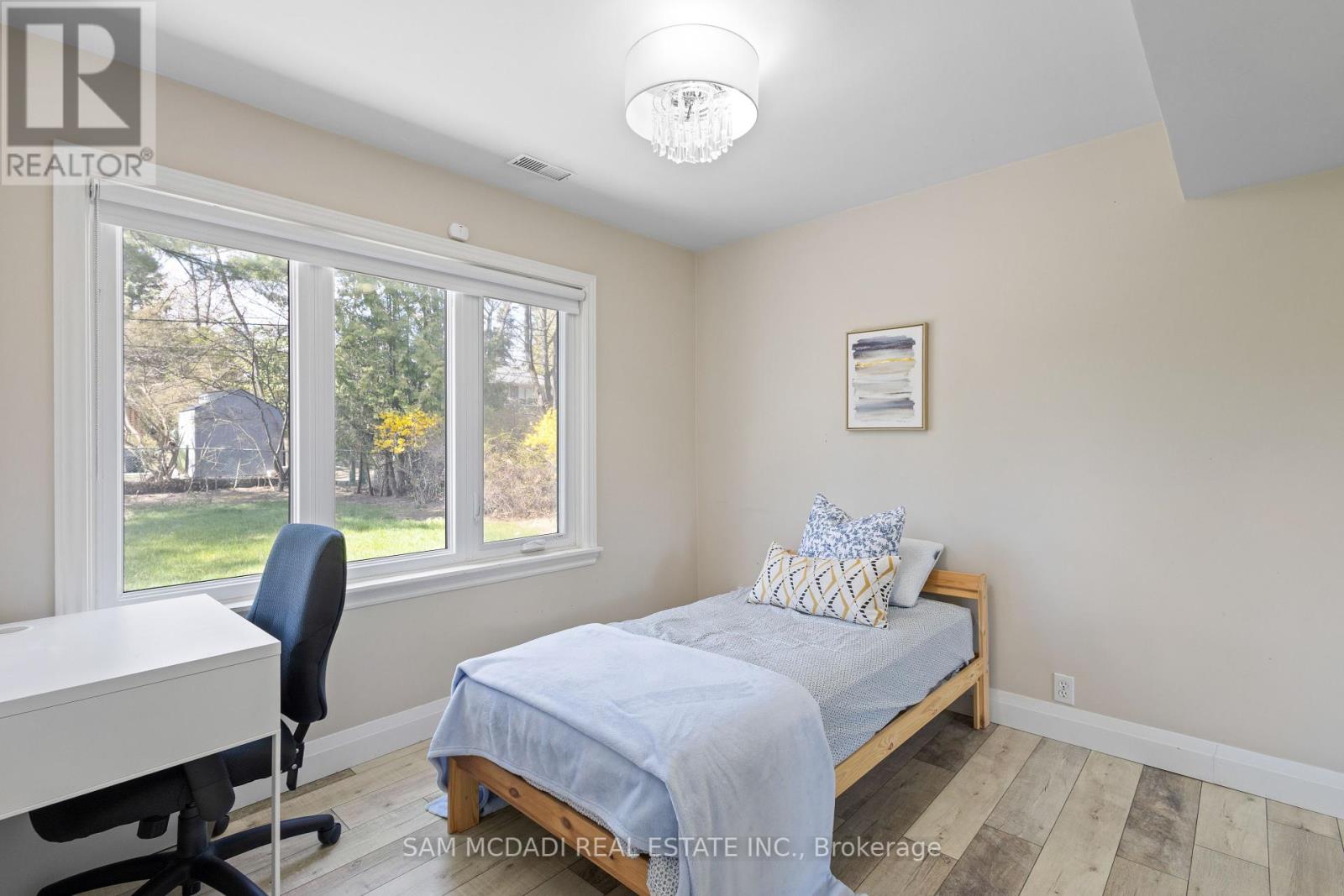 1639 Truscott Drive, Mississauga (Lorne Park), Ontario  L5J 1Z5 - Photo 27 - W12209219