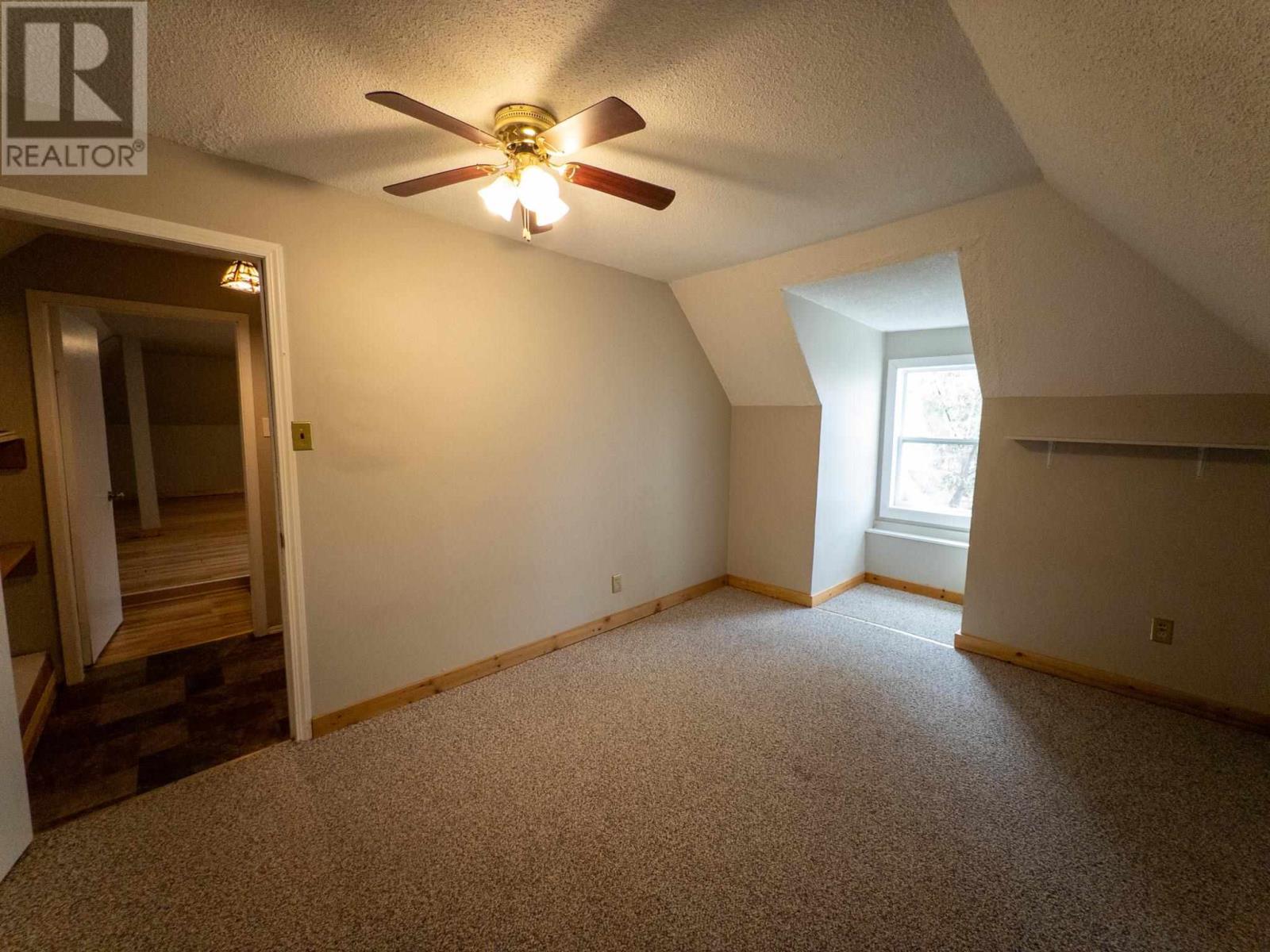 2 Mcquillan Street, Kenora, Ontario  P9N 3S5 - Photo 25 - TB250852