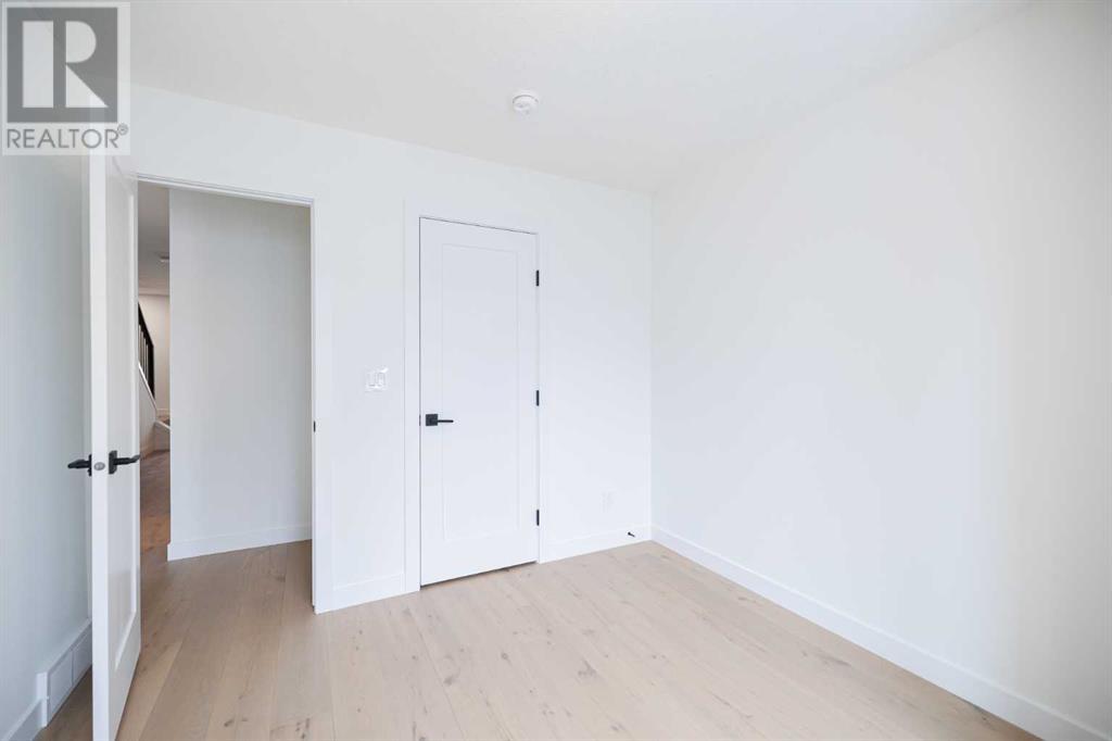 2611 25 Street Sw, Calgary, Alberta  t3h 1n3 - Photo 21 - A2226925