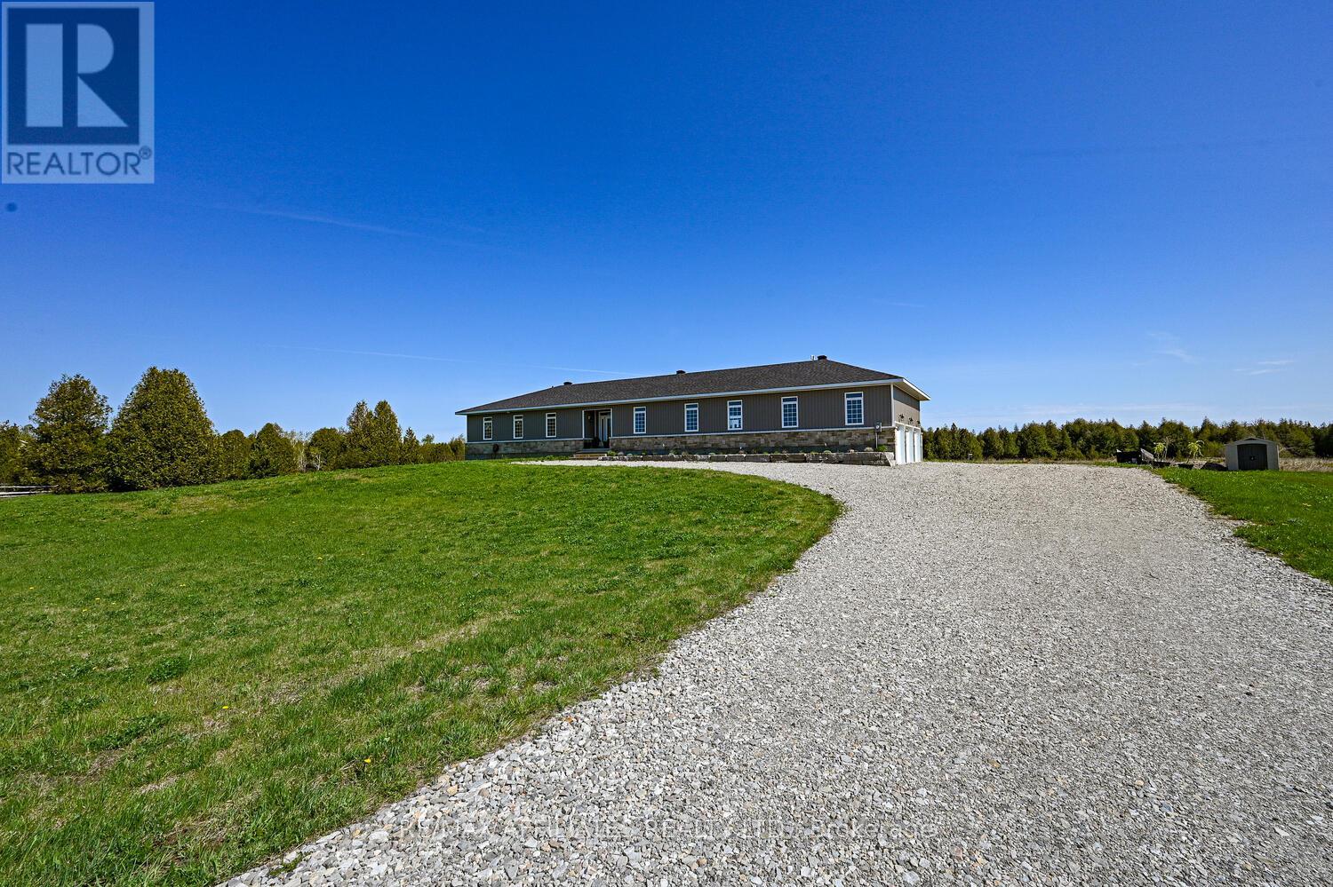 2064 Rosedale Road N, Montague, Ontario  K7A 0A2 - Photo 3 - X12209267