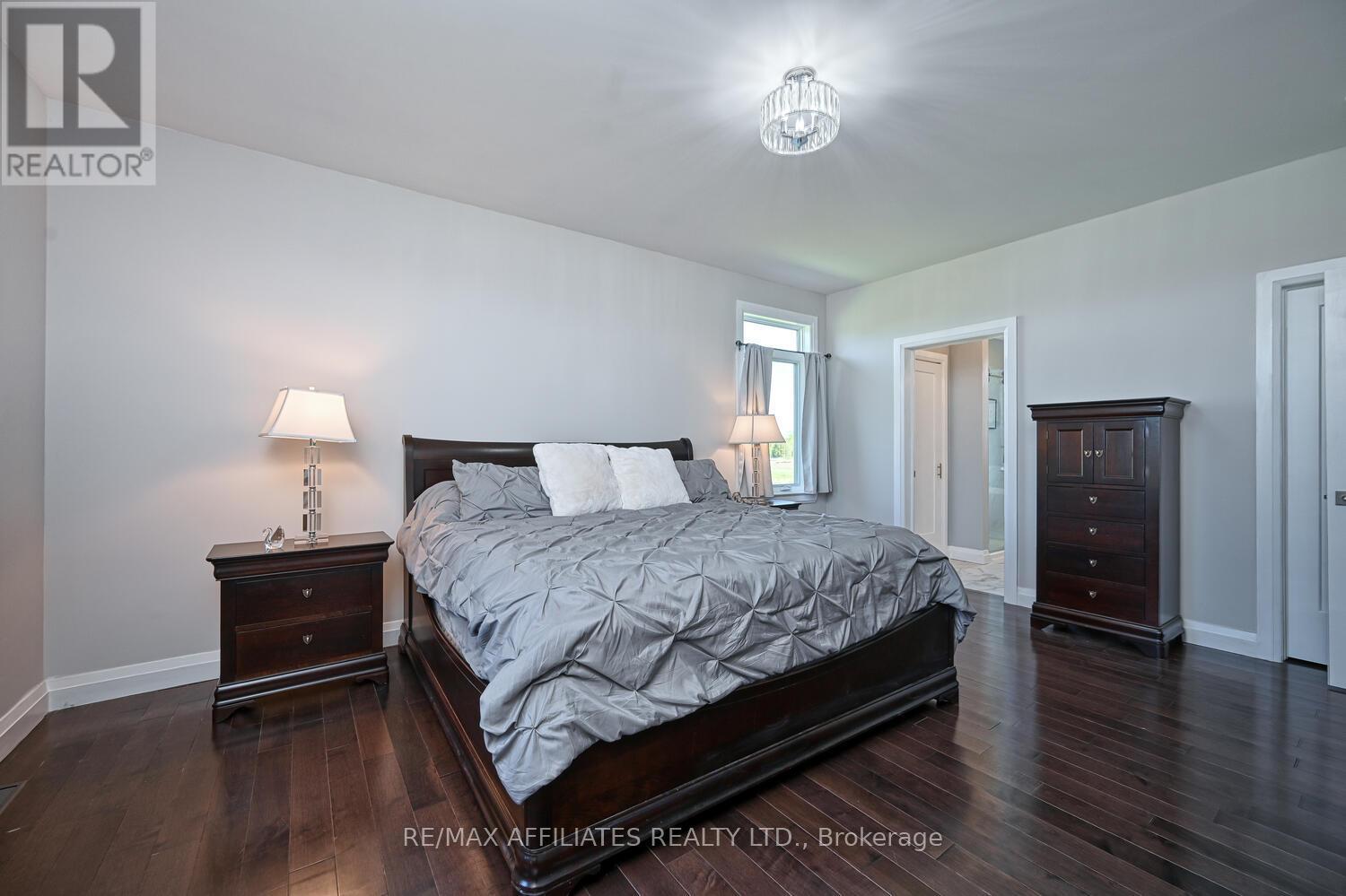 2064 Rosedale Road N, Montague, Ontario  K7A 0A2 - Photo 34 - X12209267