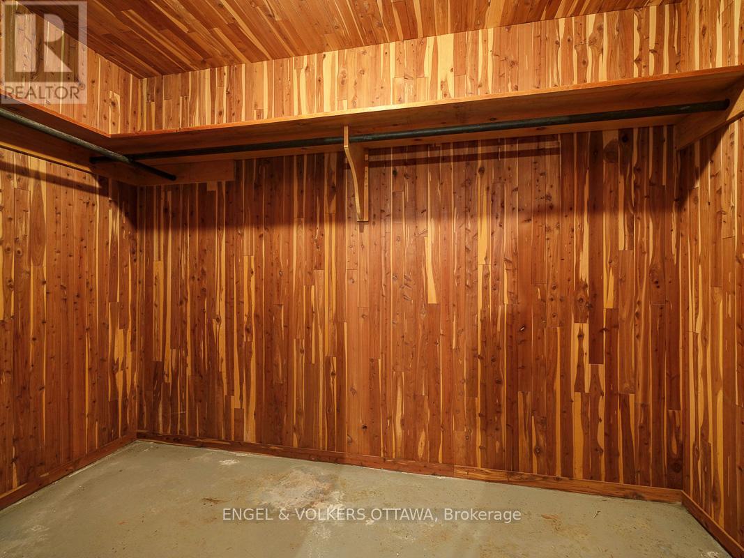 170 Sandridge Road, Ottawa, Ontario  K1L 5A1 - Photo 42 - X12209325