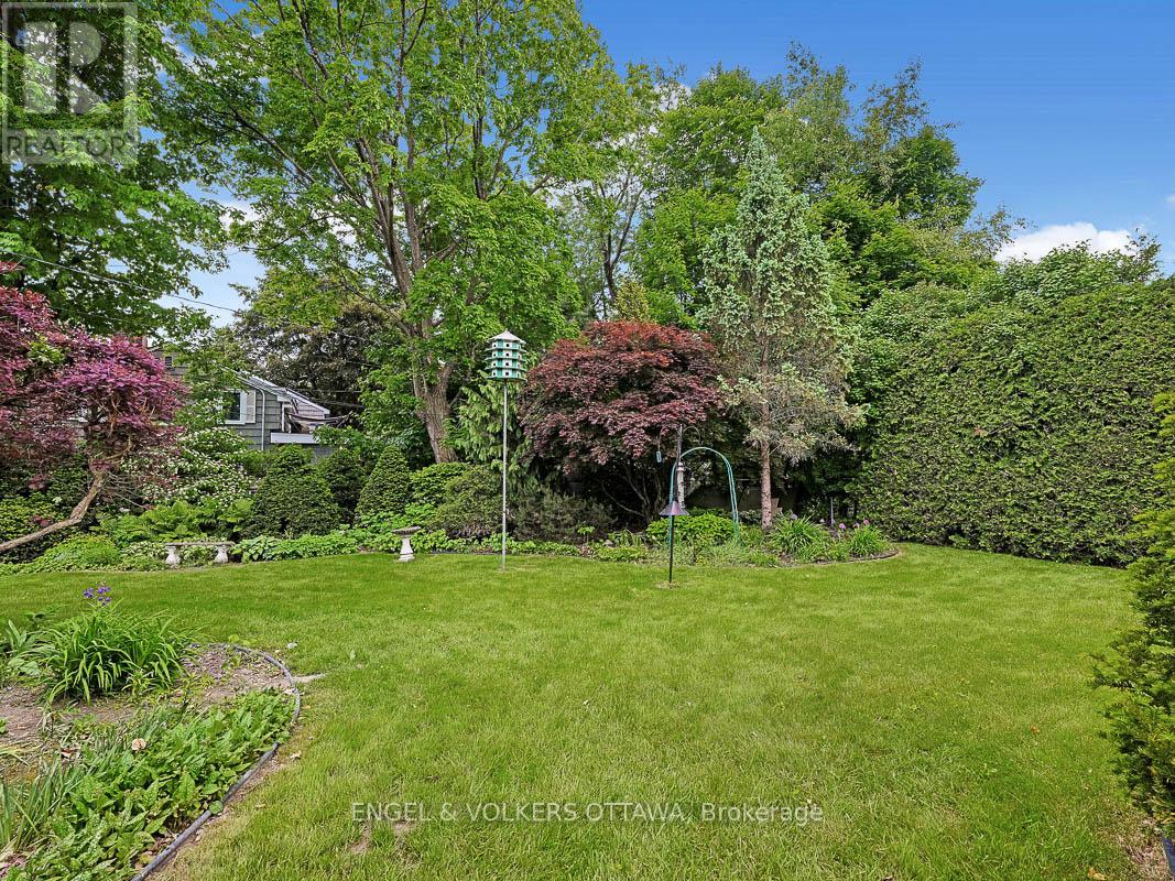 170 Sandridge Road, Ottawa, Ontario  K1L 5A1 - Photo 43 - X12209325