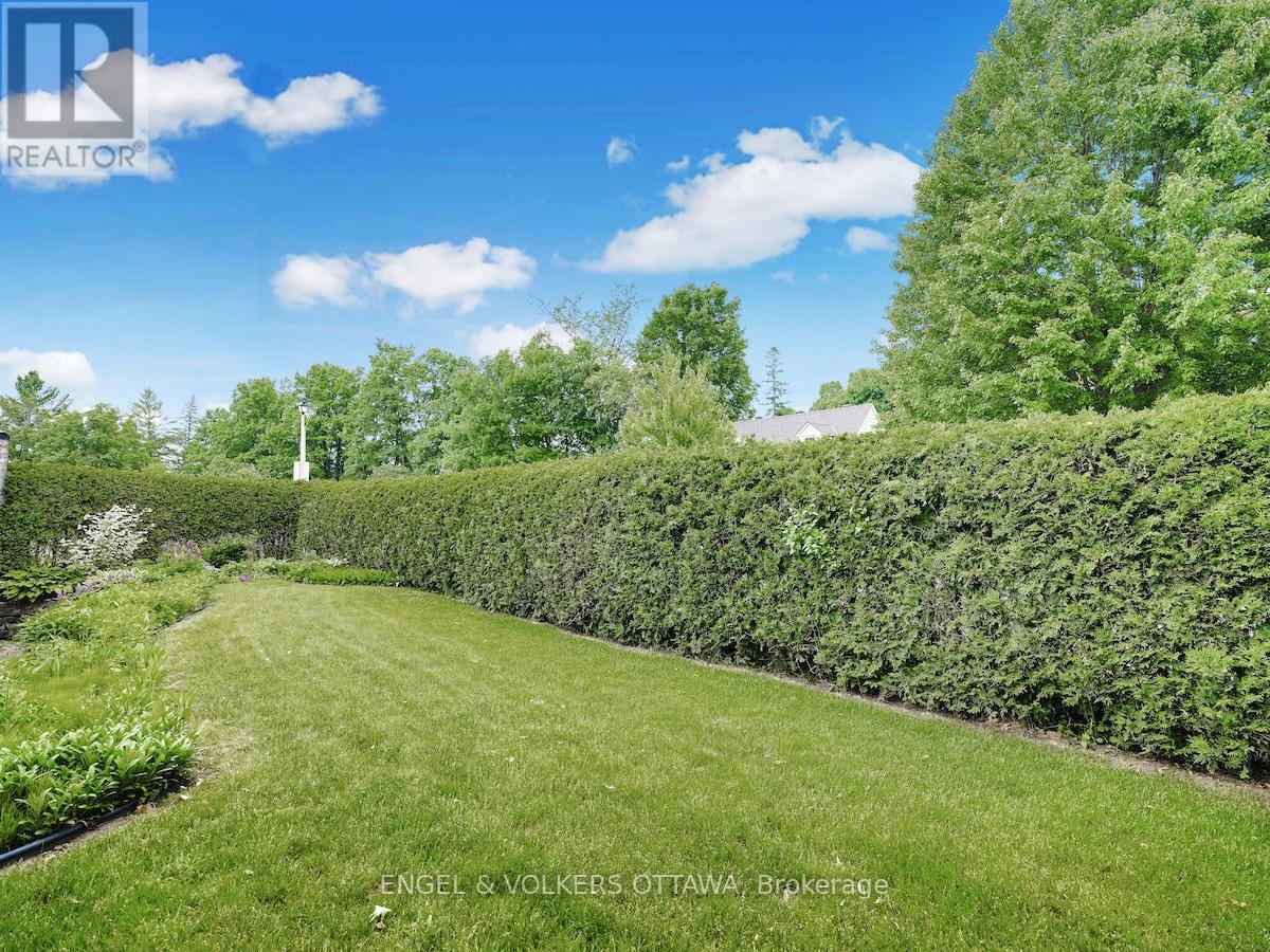 170 Sandridge Road, Ottawa, Ontario  K1L 5A1 - Photo 46 - X12209325