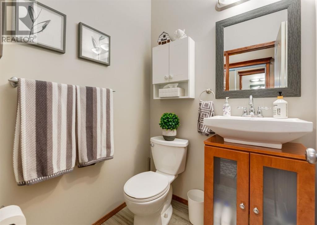 102 Tuscany Ridge Heights Nw, Calgary, Alberta  T3L 3C1 - Photo 14 - A2227875