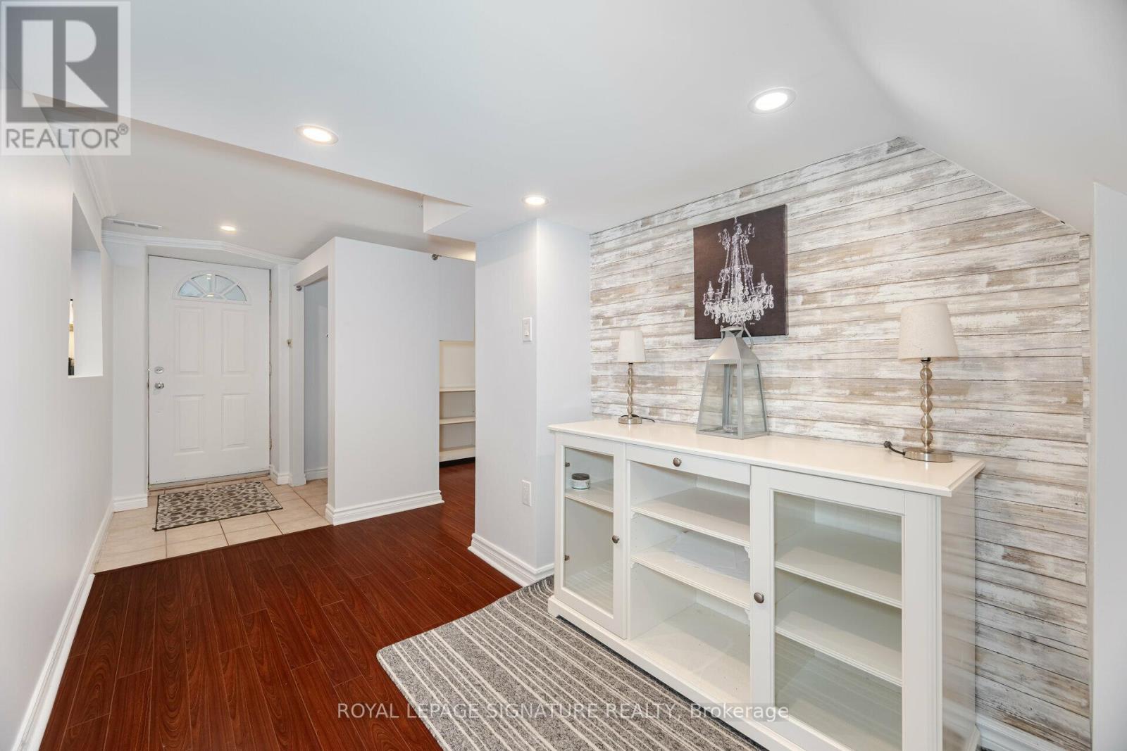 762 Vermouth Avenue, Mississauga, Ontario  L5A 3T3 - Photo 31 - W12149749