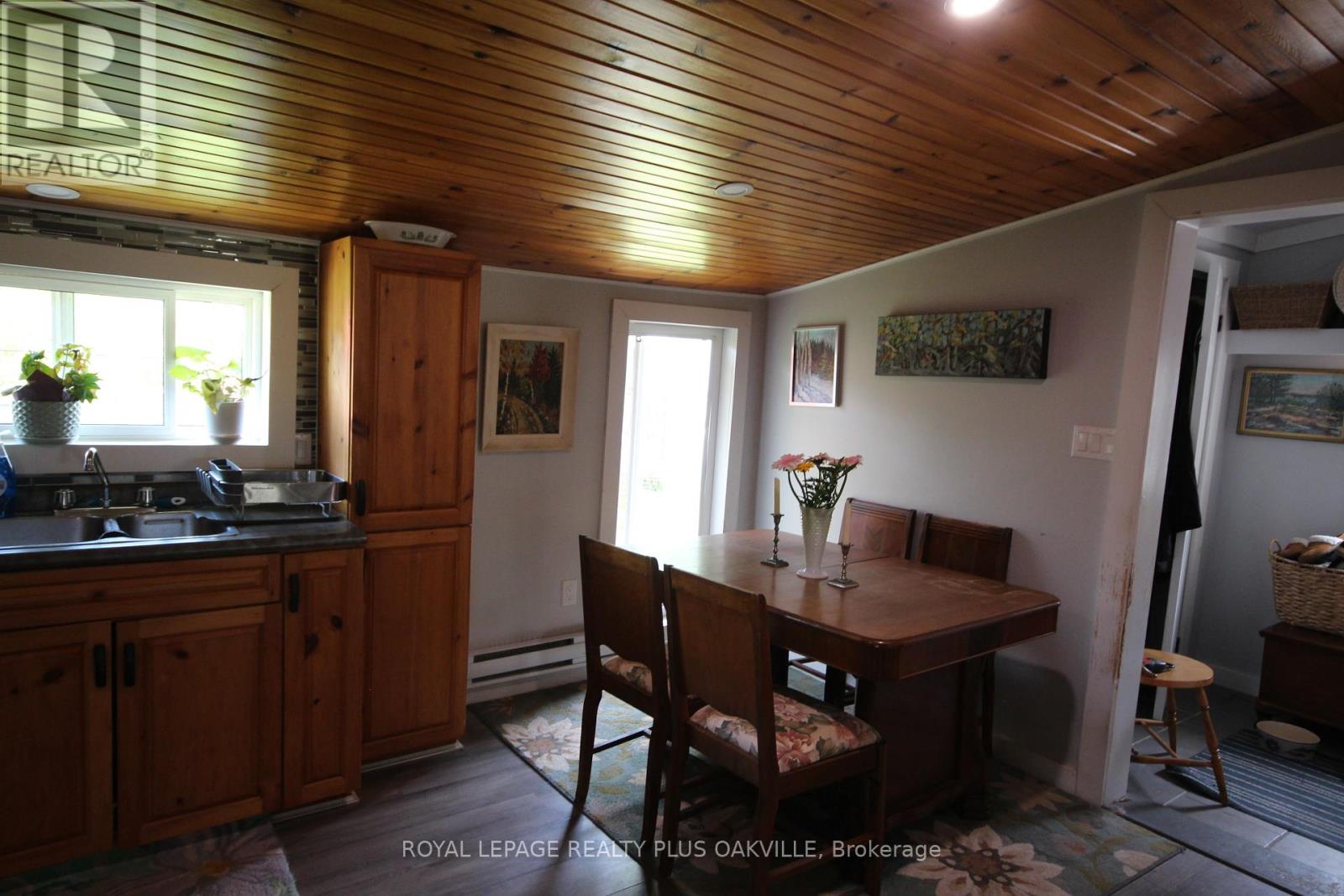 322 Bobcaygeon Road, Minden Hills (Minden), Ontario  K0M 2K0 - Photo 4 - X12207633