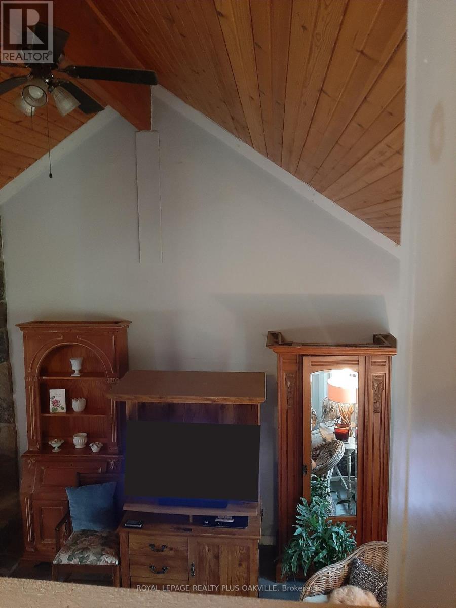 322 Bobcaygeon Road, Minden Hills (Minden), Ontario  K0M 2K0 - Photo 6 - X12207633
