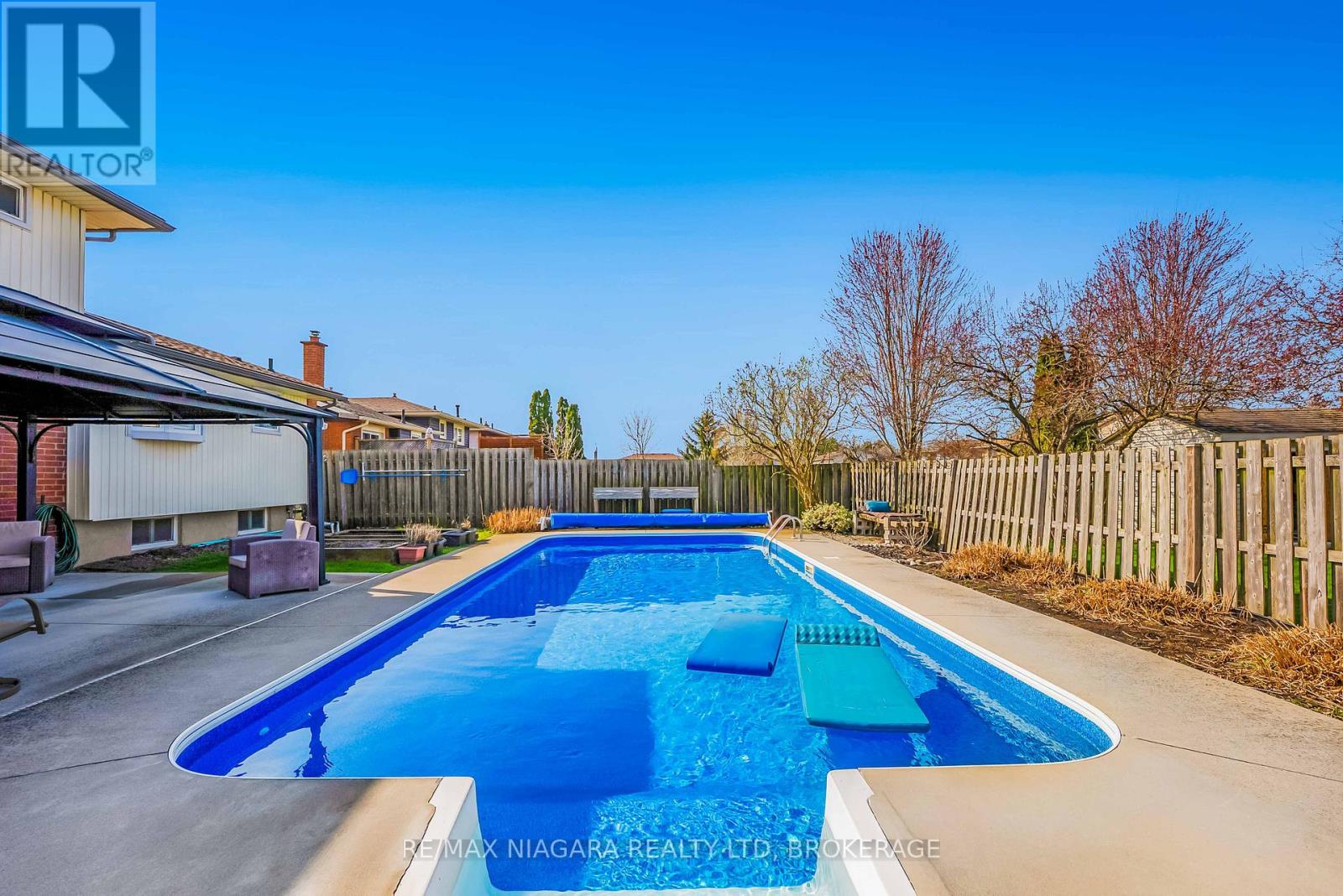 7639 Jubilee Drive, Niagara Falls (Marineland), Ontario  L2G 7M4 - Photo 25 - X12209310