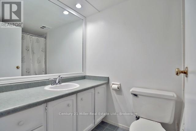 203 - 2185 Marine Drive, Oakville, Ontario  L6L 5L6 - Photo 19 - W12209294