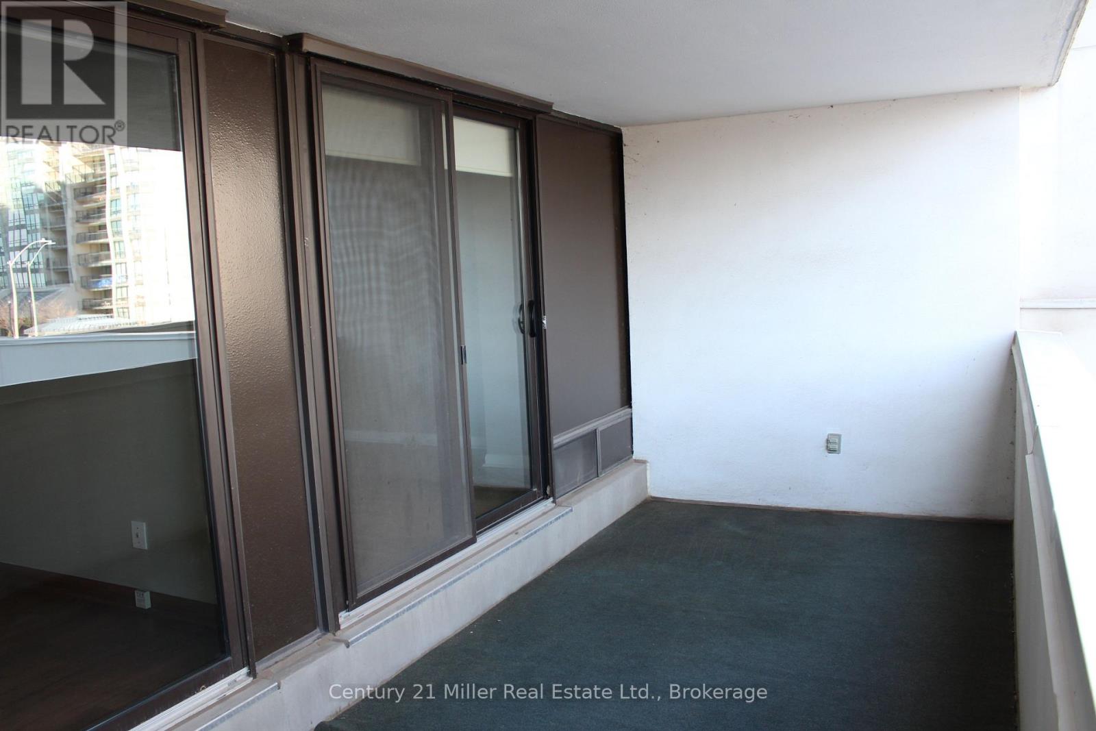203 - 2185 Marine Drive, Oakville, Ontario  L6L 5L6 - Photo 29 - W12209294