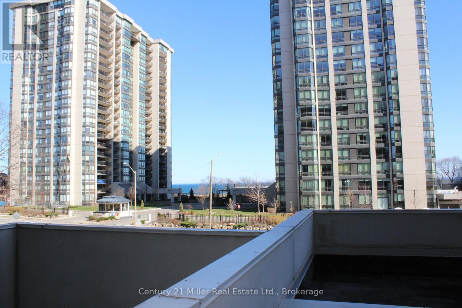 203 - 2185 Marine Drive, Oakville, Ontario  L6L 5L6 - Photo 31 - W12209294