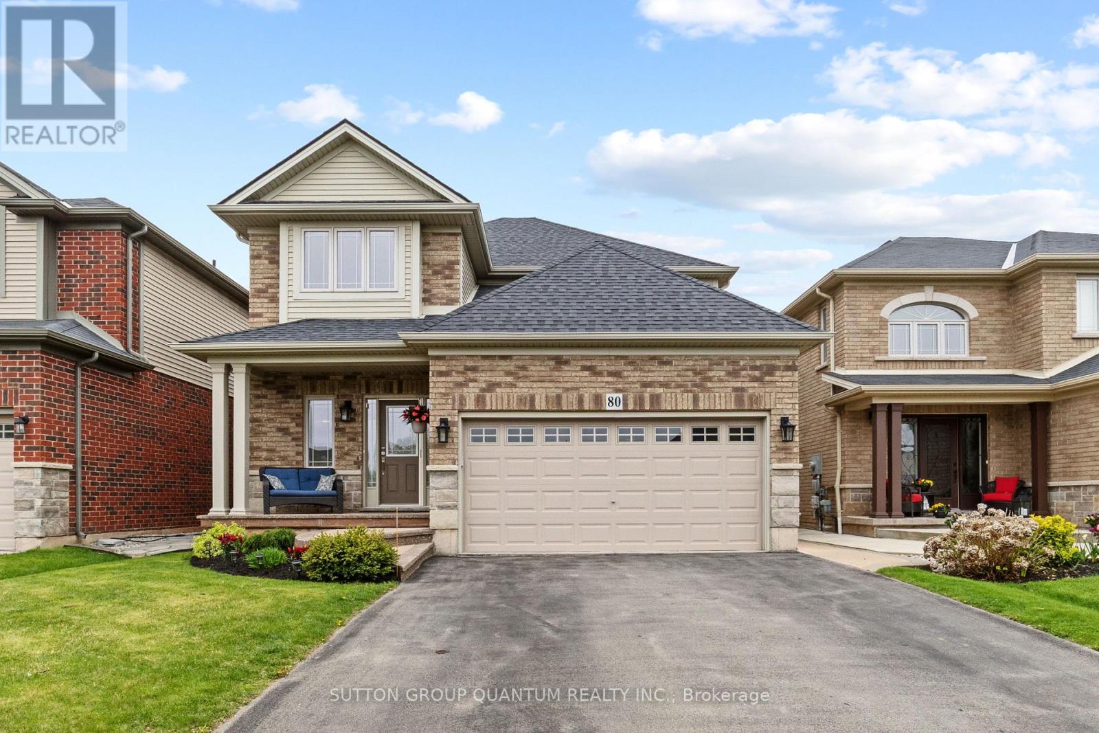 80 Lorne Avenue, Grimsby, Ontario  L3M 0C7 - Photo 3 - X12208767