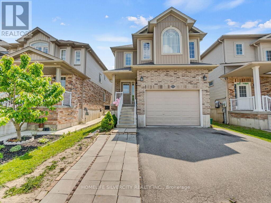434 WOODBINE AVENUE, Kitchener, Ontario