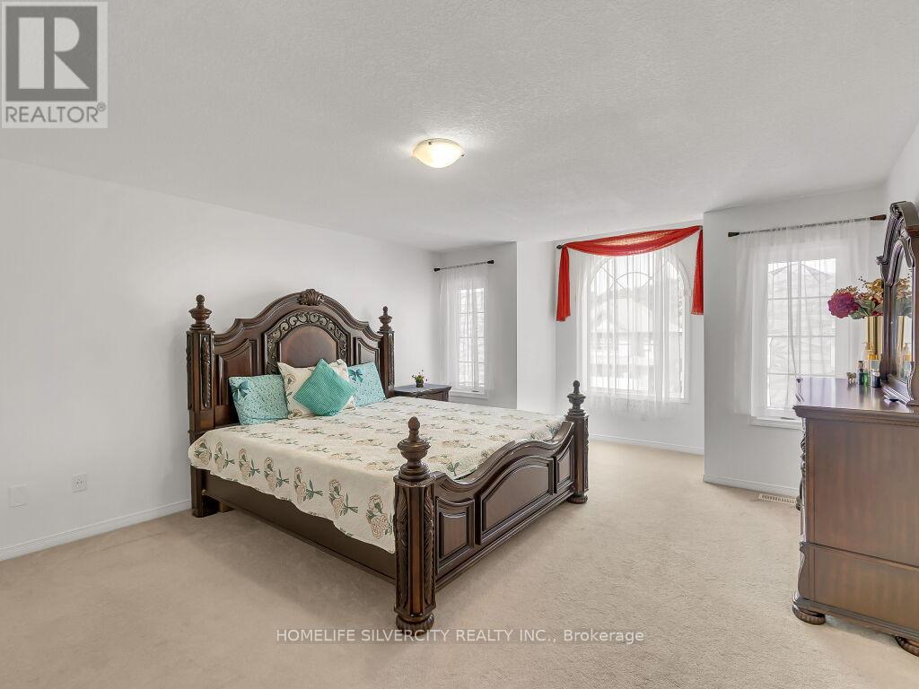 434 Woodbine Avenue, Kitchener, Ontario  N2R 0A6 - Photo 18 - X12208864