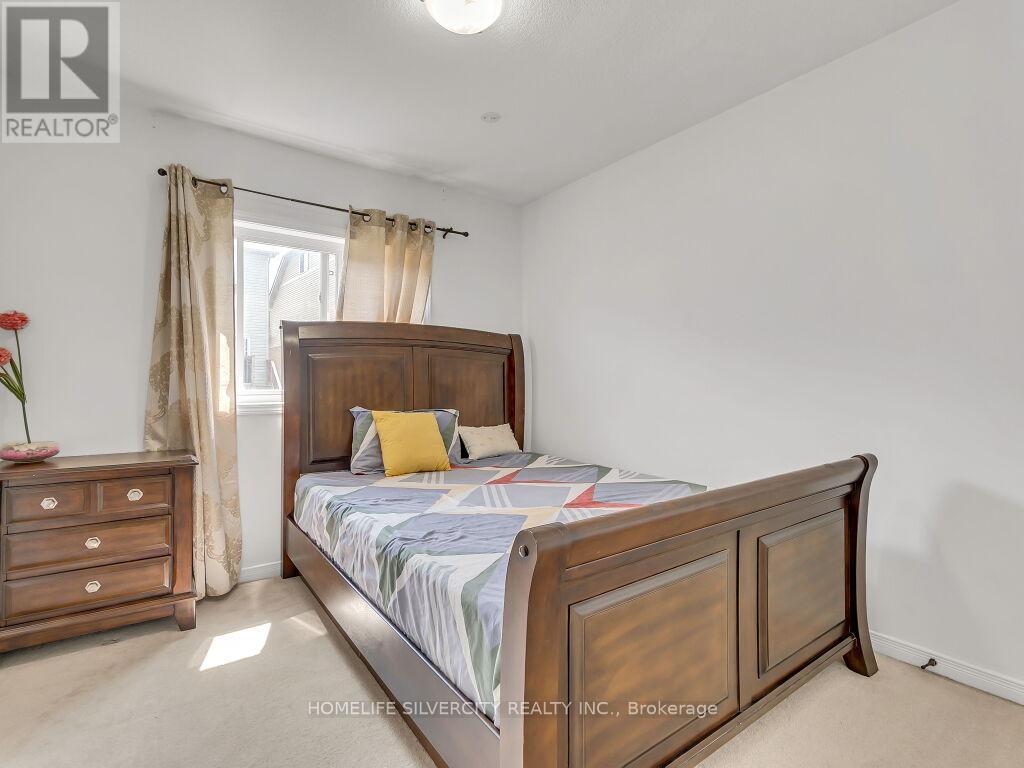 434 Woodbine Avenue, Kitchener, Ontario  N2R 0A6 - Photo 23 - X12208864