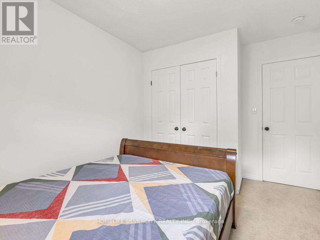 434 Woodbine Avenue, Kitchener, Ontario  N2R 0A6 - Photo 24 - X12208864
