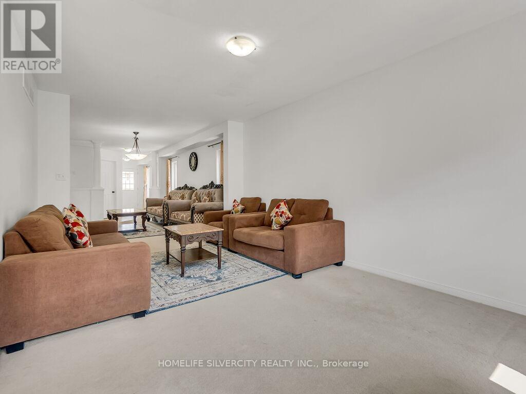 434 Woodbine Avenue, Kitchener, Ontario  N2R 0A6 - Photo 9 - X12208864