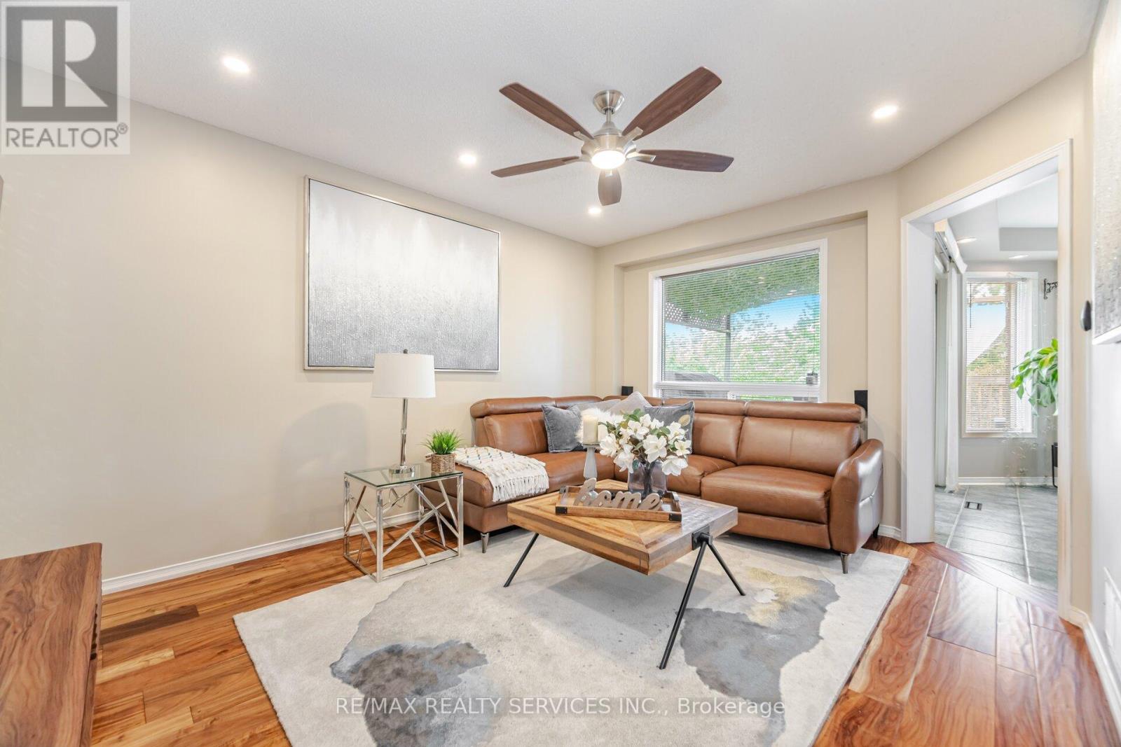 23 Fenwick Place, Hamilton, Ontario  L8B 0P5 - Photo 19 - X12208923