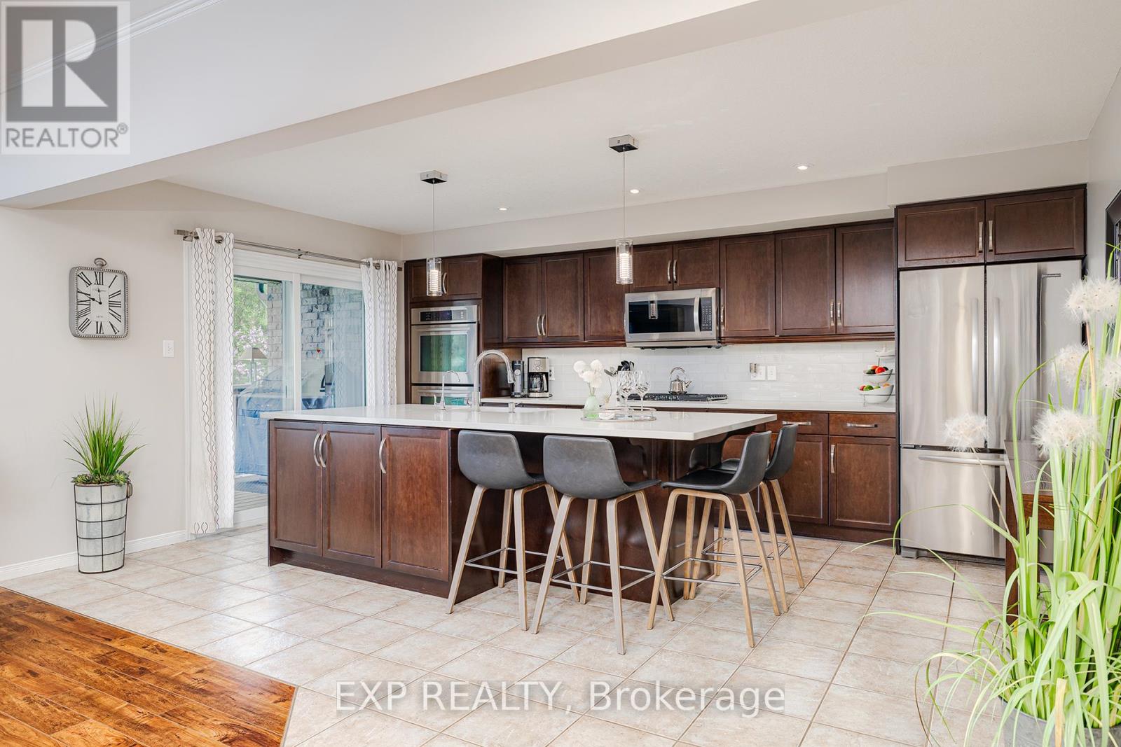 18 - 31 Townsend Drive, Woolwich, Ontario  N0B 1M0 - Photo 4 - X12209031