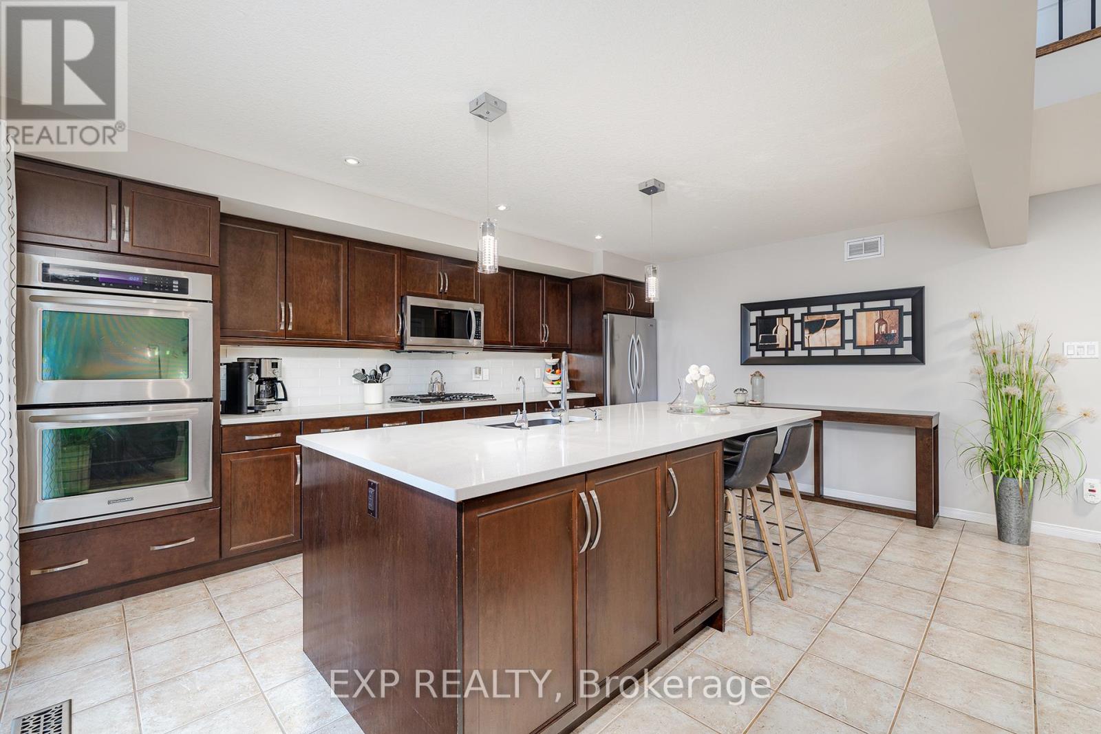 18 - 31 Townsend Drive, Woolwich, Ontario  N0B 1M0 - Photo 5 - X12209031