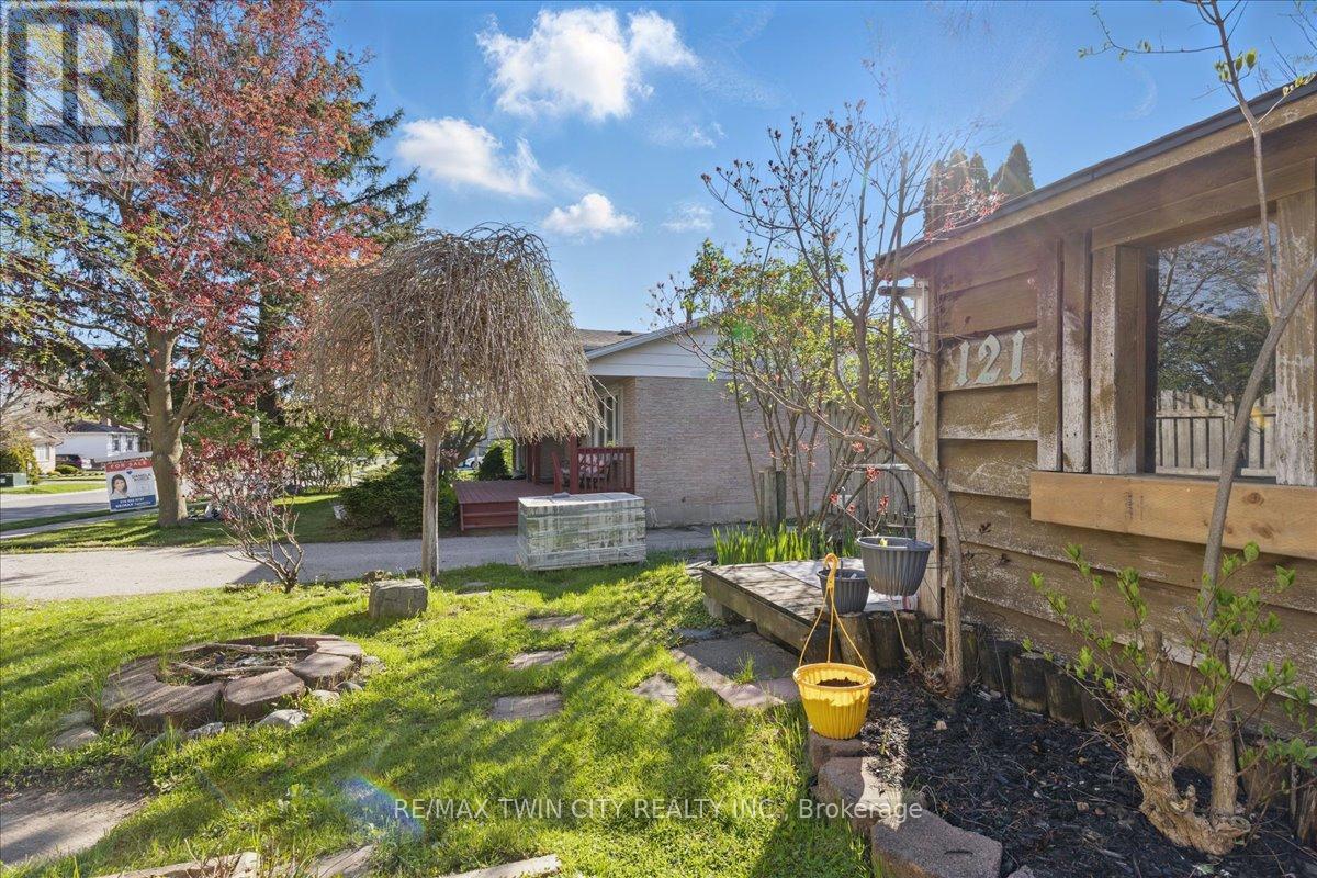 121 Melita Street, Ingersoll, Ontario  N5C 3T3 - Photo 16 - X12209125