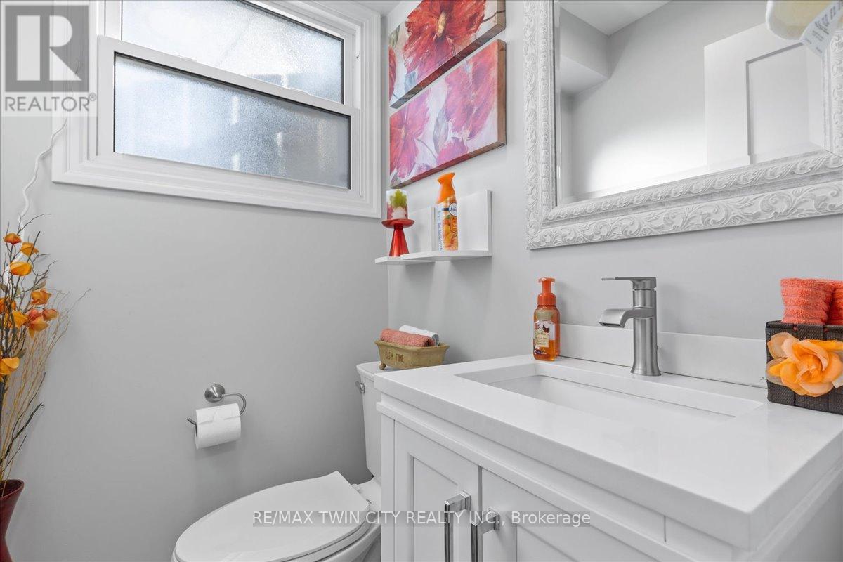 121 Melita Street, Ingersoll, Ontario  N5C 3T3 - Photo 37 - X12209125