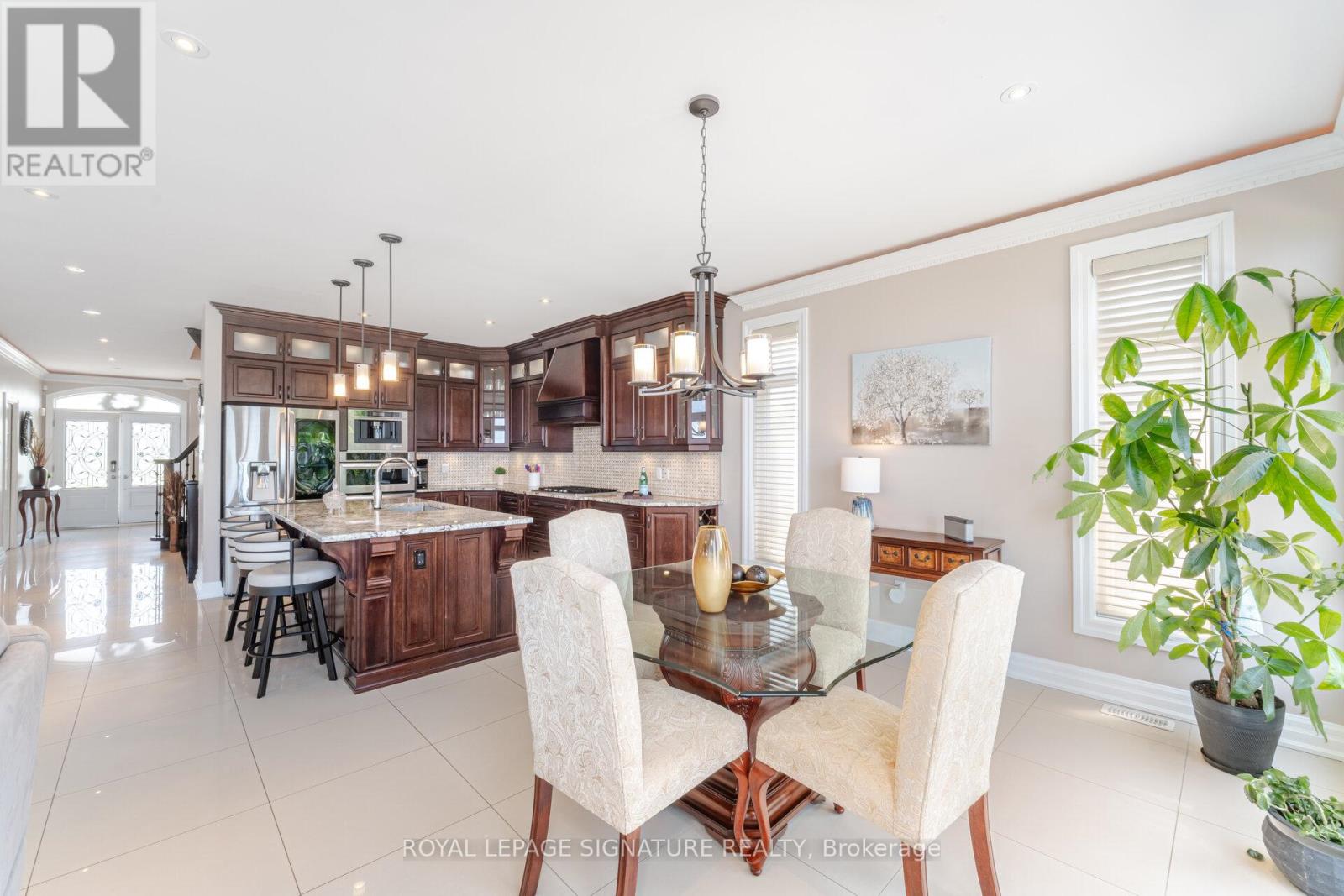 64 Seabreeze Crescent, Hamilton, Ontario  L8E 5C9 - Photo 16 - X12209130