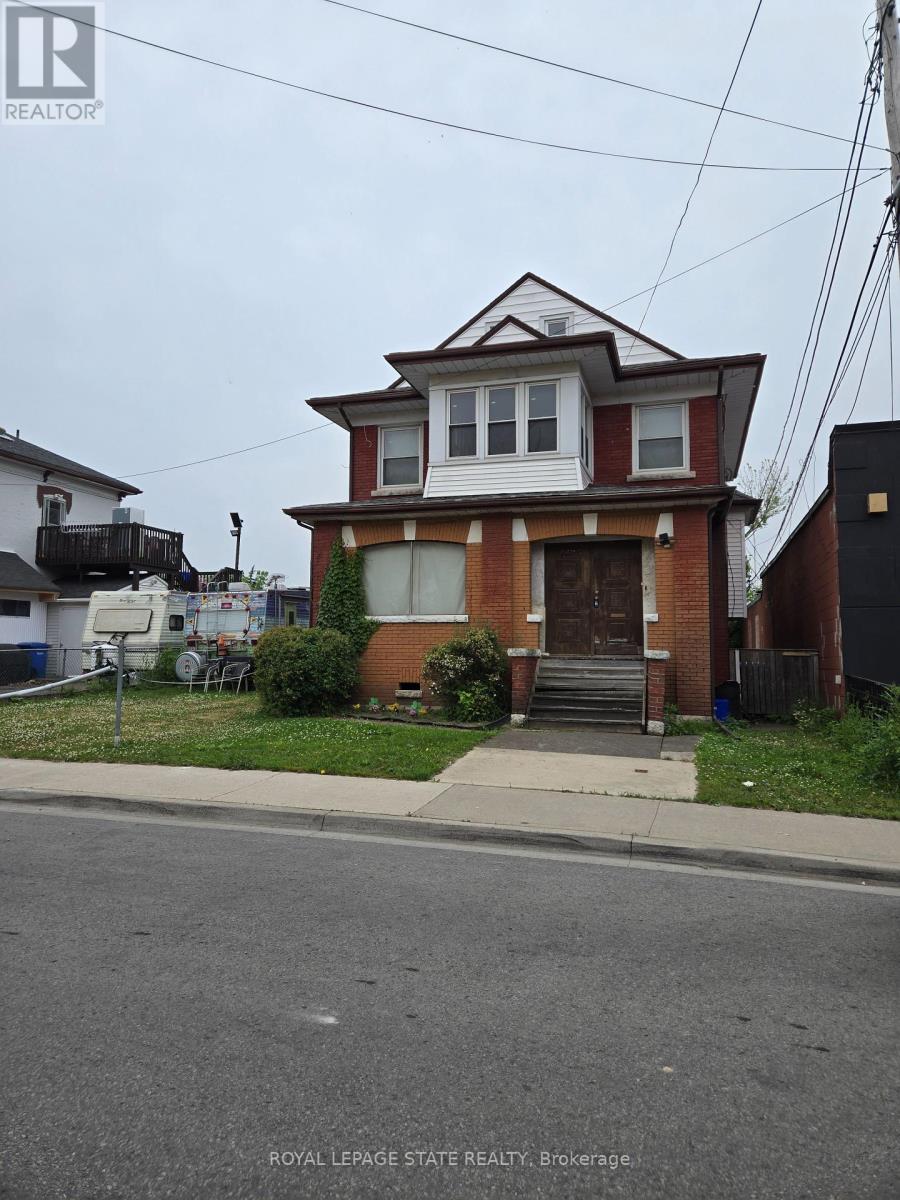 4689 Crysler Avenue, Niagara Falls, Ontario  L2E 3V7 - Photo 20 - X12209143