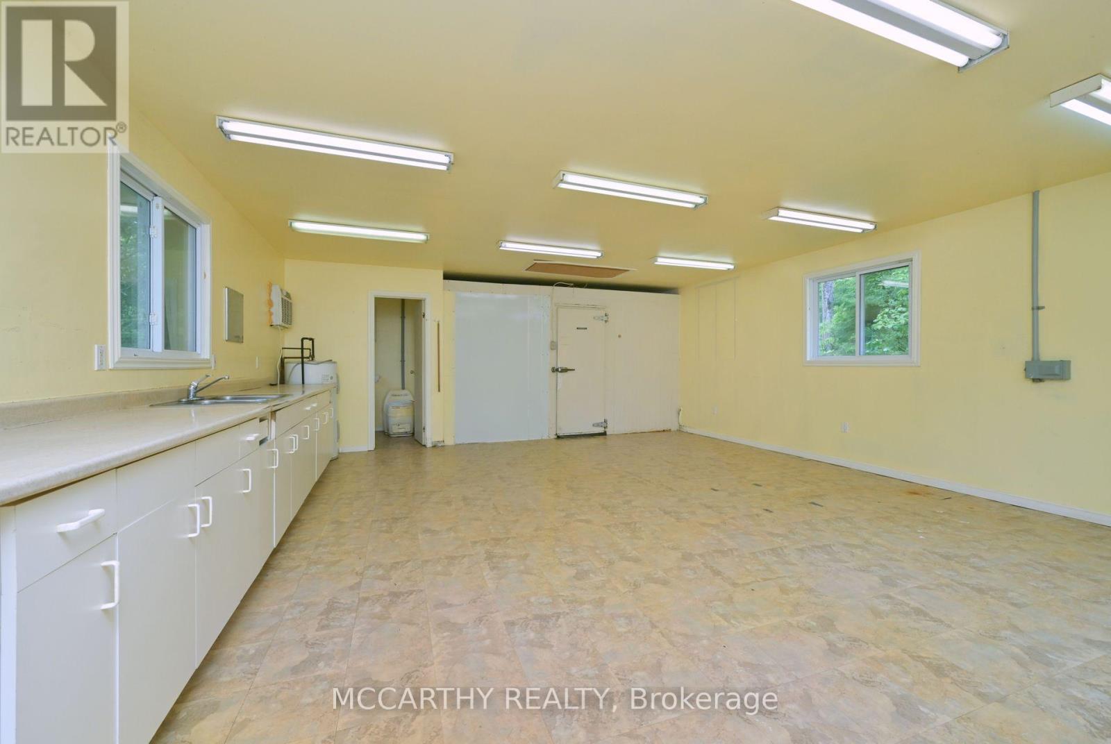 606095 River Road, Mulmur, Ontario  L9V 0S9 - Photo 24 - X12209146