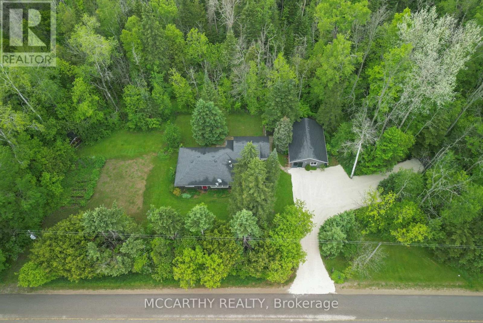 606095 River Road, Mulmur, Ontario  L9V 0S9 - Photo 41 - X12209146