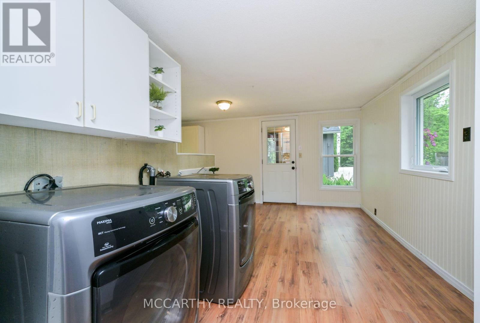 606095 River Road, Mulmur, Ontario  L9V 0S9 - Photo 7 - X12209146