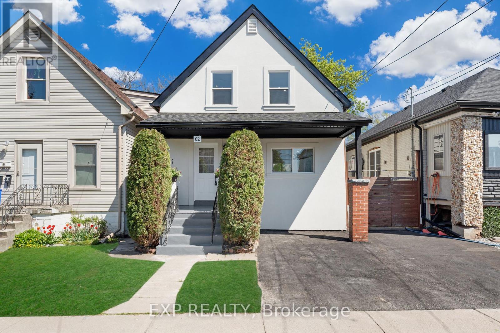 62 NORMAN STREET, Hamilton, Ontario