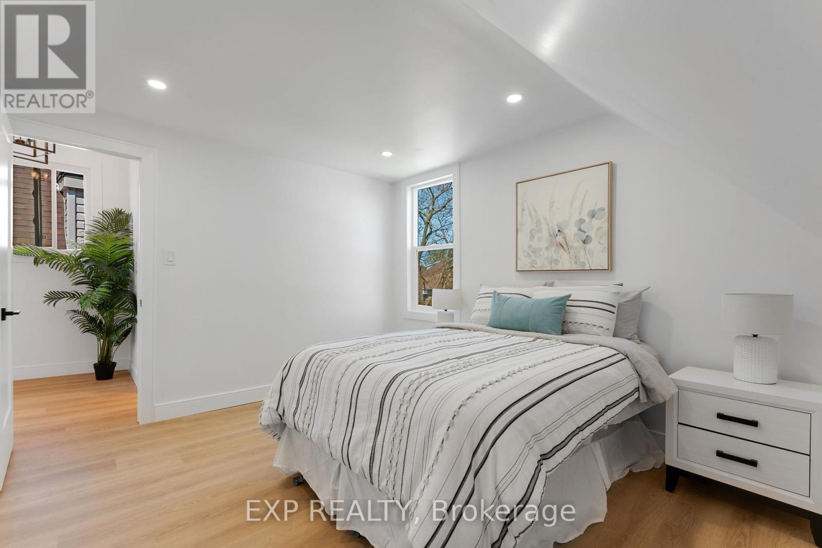 62 Norman Street, Hamilton, Ontario  L8H 4J5 - Photo 26 - X12209169