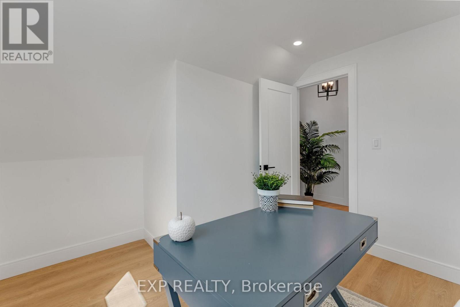 62 Norman Street, Hamilton, Ontario  L8H 4J5 - Photo 28 - X12209169