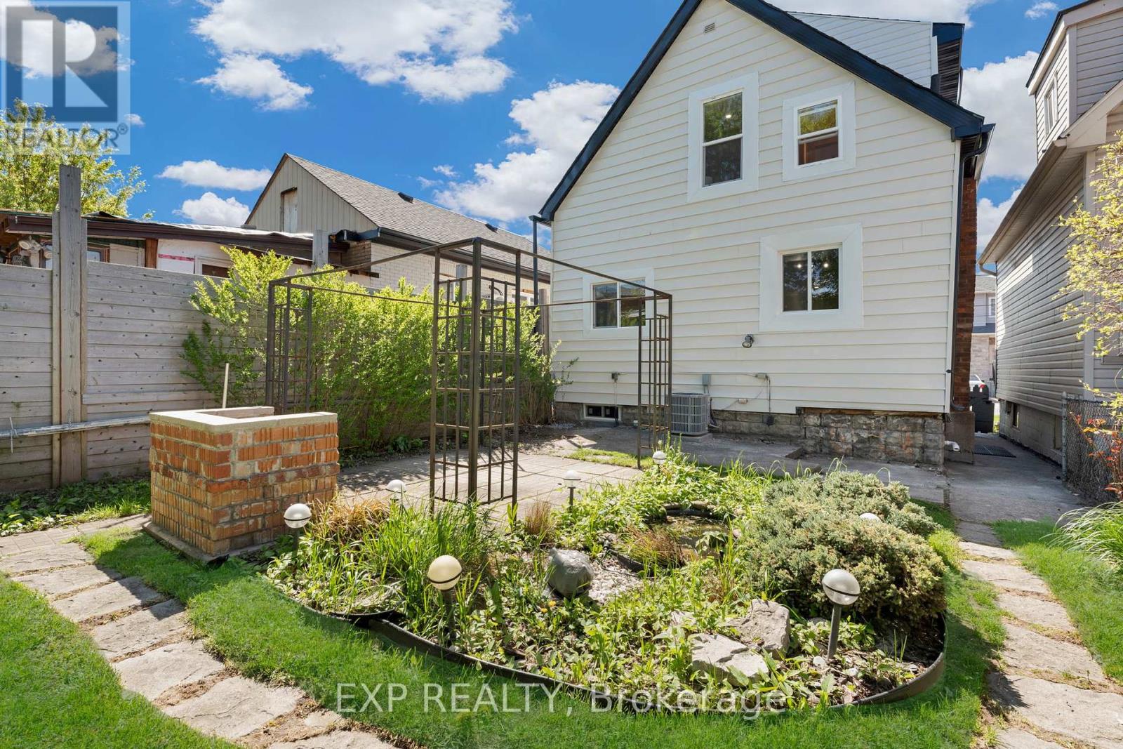 62 Norman Street, Hamilton, Ontario  L8H 4J5 - Photo 37 - X12209169