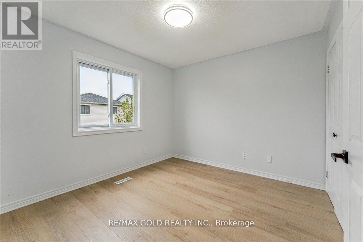 8163 Harvest Crescent, Niagara Falls, Ontario  L2H 3G4 - Photo 22 - X12209171