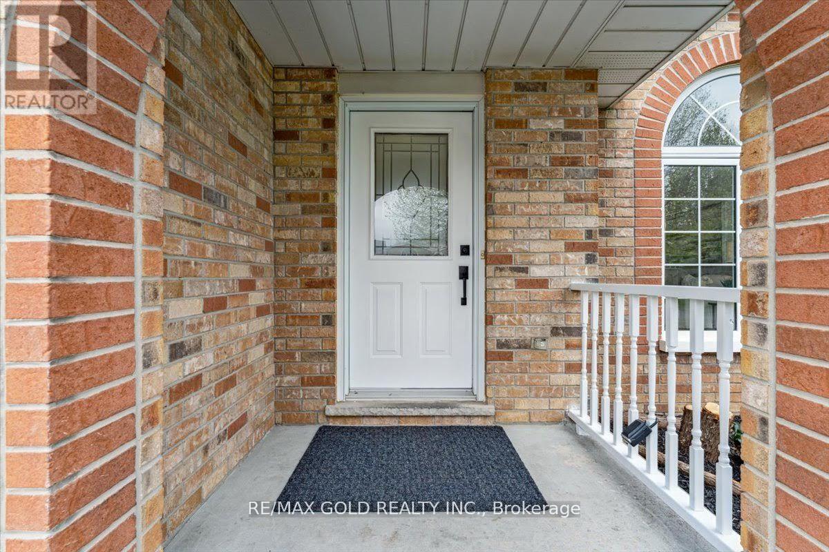 8163 Harvest Crescent, Niagara Falls, Ontario  L2H 3G4 - Photo 6 - X12209171