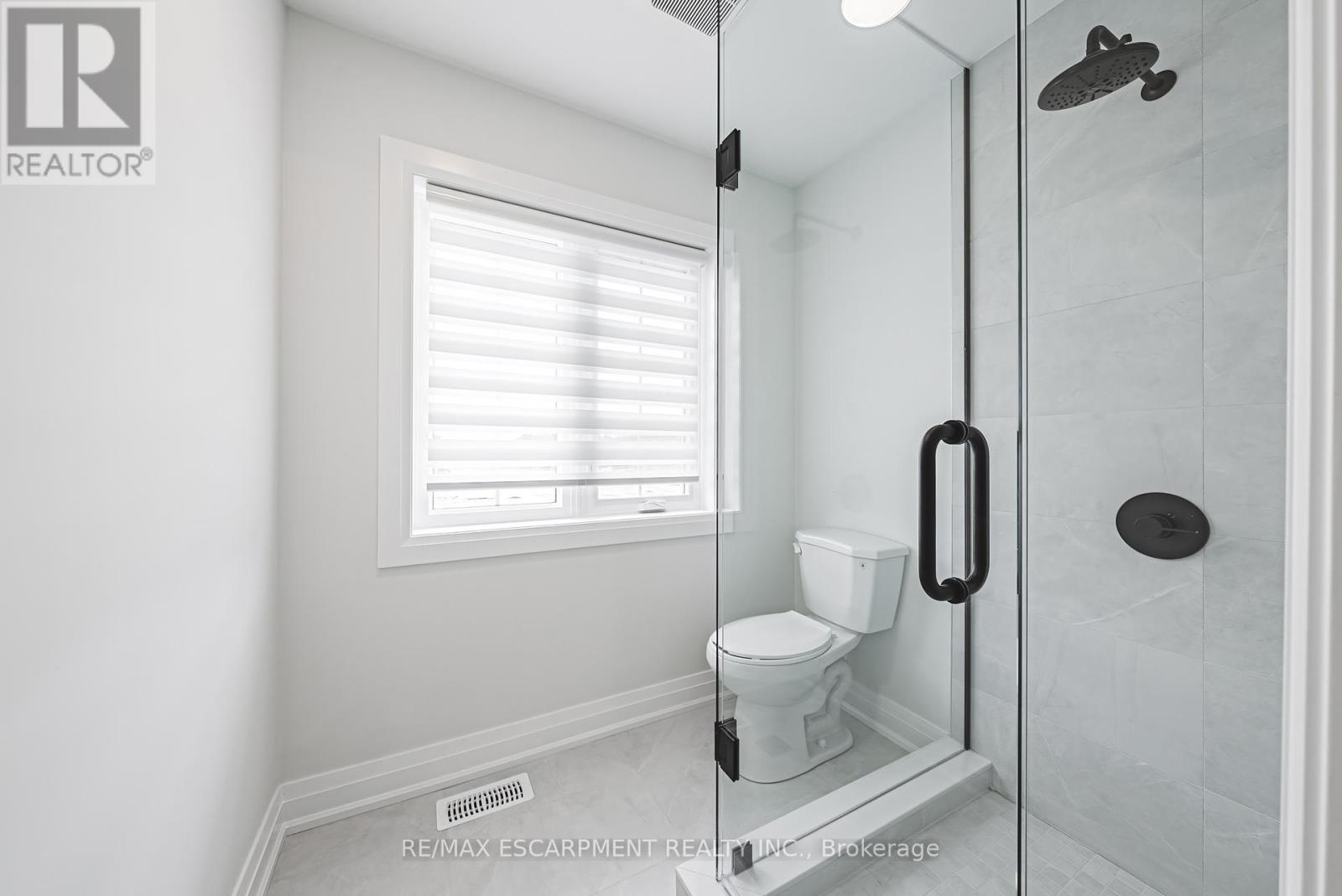 242 Kellogg Avenue, Hamilton, Ontario  L0R 1W0 - Photo 36 - X12209210