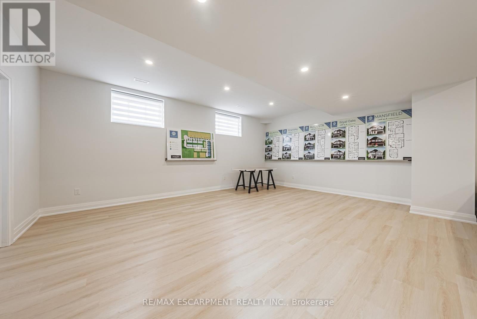 242 Kellogg Avenue, Hamilton, Ontario  L0R 1W0 - Photo 41 - X12209210