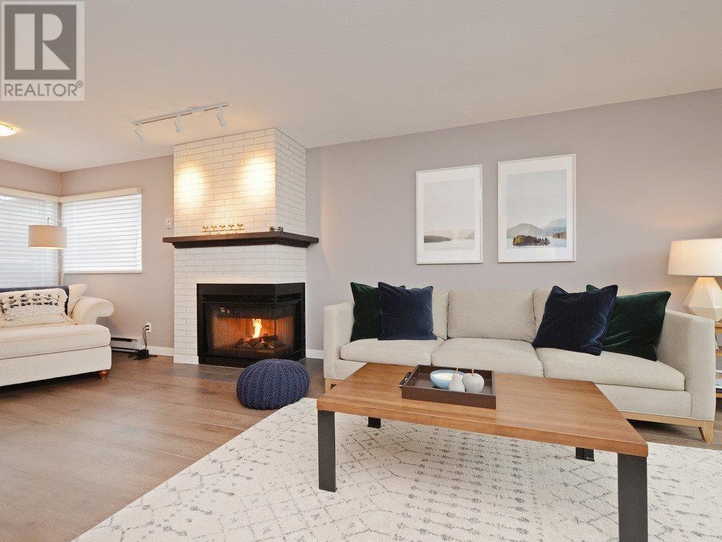 2136 Eastern Avenue, North Vancouver, British Columbia  V7L 3G3 - Photo 4 - R3013438