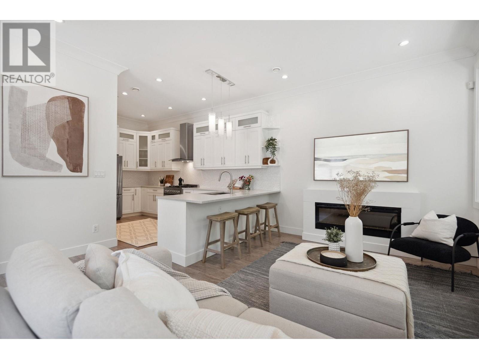 715 E 10th Avenue, Vancouver, British Columbia  V5T 2A8 - Photo 10 - R3013472