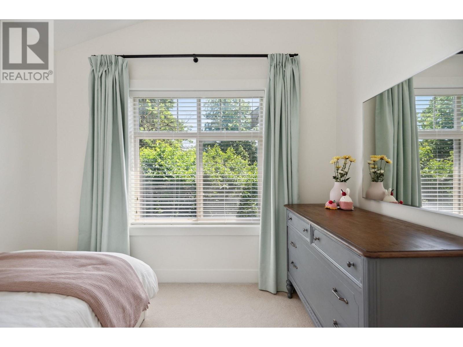 715 E 10th Avenue, Vancouver, British Columbia  V5T 2A8 - Photo 20 - R3013472